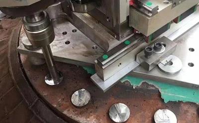 Den ideelle bærbare CNC-gevindfræser til-bearbejdning på stedet