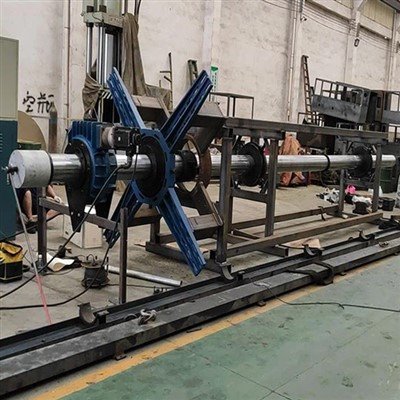 Hydraulisk boremaskine